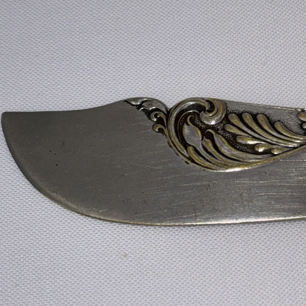 International Silver american beauty
